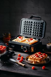 Gofrownica Adler Gofrownica 2000W XXL na 2 duże gofry Płynna regulacja temperatury NON-STICK 8