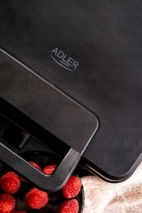 Gofrownica Adler Duża gofrownica 1800W 4 gofry chrupiące puszyste nieprzywierające płyty 12