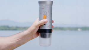 Ekspres na kapsułki PODRÓŻNY ekspres do kawy mielonej+ na kapsułki CIŚNIENIOWY 20 Bar AEROGOGO 2