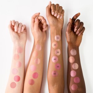 Gosh Copenhagen ESSENCE_Soft Baked Blush róż do policzków 10 4,5g 5