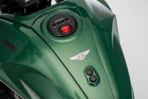 Lean Cars Pojazd Motor Ducati Diavel x Bentley Zielony 29