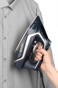 Żelazko Beldray Żelazo Parowe Beldray 2600W Ultra Sleek 280ml Anti-Calc Ciągły wyrzut pary 4