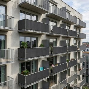 Springos Osłona balkonowa maskująca 0,9x7 m mata na balkon zacieniająca 95% z opaskami antracyt UNIWERSALNY 18