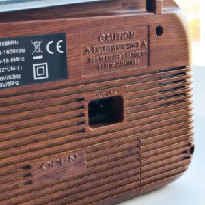 Radio Retoo Radio FM z Bluetooth / Radio FM with bluetooth CZERWONE 4