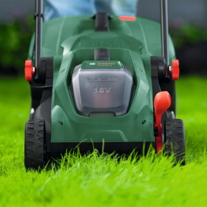 Kosiarka akumulatorowa Bosch Bosch  Rotak 18V-34 Set cordless lawn mower 5