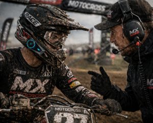 Farrot Interkom motocyklowy zestaw 2 szt Mesh 1.6km bluetooth 5.4 anc 120 km/h do 4 osób radio fm ipx7 4