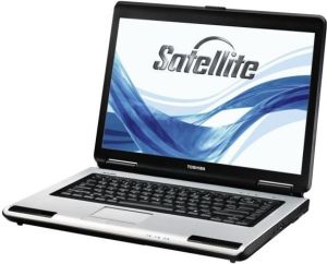 Laptop Toshiba Satellite L40-17T L40-17T CM540 160 1024 15.4" PSL48E02N02XPL 1