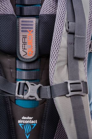 Plecak turystyczny Deuter Plecak turystyczny ACT Lite 50 + 10 Arctic Navy roz. uniw 14
