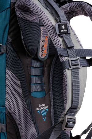 Plecak turystyczny Deuter Plecak turystyczny ACT Lite 50 + 10 Arctic Navy roz. uniw 9