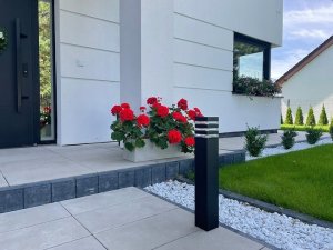 Kinkiet SuperLed Zewnętrzna lampka ogrodowa Toro 6744 SuperLED kwadratowa IP44 czarna 4