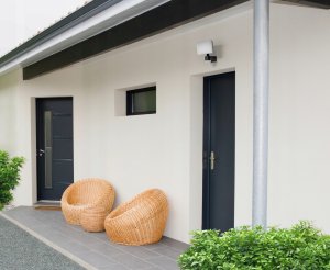 Naświetlacz Eura Naświetlacz led z czujnikiem ruchu EL HOME ML-40B7 Black - zewnętrzna, czujniki zmierzchowy i PIR 3