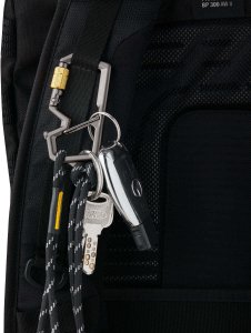 Spigen Spigen Carabiner With Key Ring 2nd Gen 1 Pack, gunmetal 5