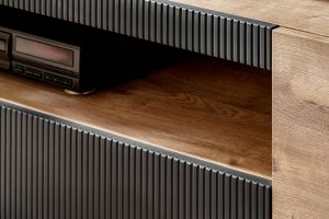 ASM Meble Szafka RTV ARON | Dąb + Czarny Ryflowany front | 160 cm 9