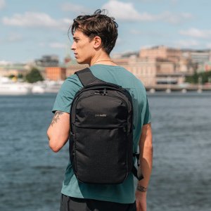 Pacsafe V 20L City Backpack black 3