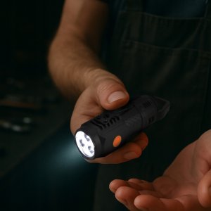 Latarka VERGIONIC Latarka LED brelok 5 trybów USB-C kieszonkowa VERGIONIC 3