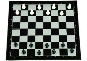 LeanToys Zestaw Gier Rodzinnych 18w1 Szachy Magnetyczna Szachownica 11