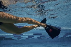 Speedo SPEEDO PŁETWY DMC ELITE MAX FIN BLACK 8-00536300334 M 42 5