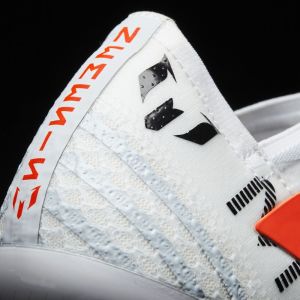 Adidas Buty piłkarskie Nemeziz Messi 17+ 360 Agility FG biało-szare r. 39 1/3 (BY2402) 4