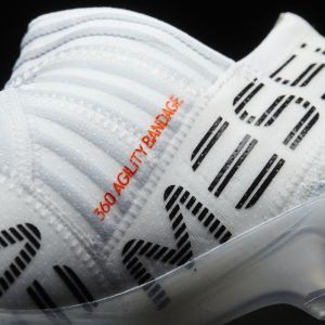 Adidas Buty piłkarskie Nemeziz Messi 17+ 360 Agility FG biało-szare r. 39 1/3 (BY2402) 6