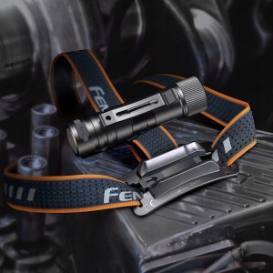 Latarka czołowa Fenix Latarka czołowa Fenix HM71R 7