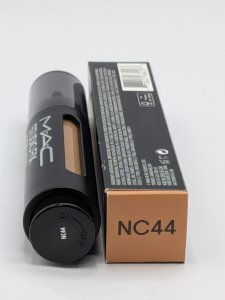 MAC MAC, Studio Fix Every-Wear, Corrective, Liquid Concealer, NC44, 12 ml For Women 3