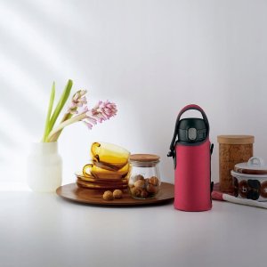 ZOJIRUSHI Etui Zojirushi MCAA01-RA czerwone, na termos, 3WAY, stabilne 5