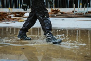 Stalco TRZEWIK ROBOCZY SKÓRZANY OBUWIE BEZPIECZNE PODNOSEK KOMPOZYT WKŁADKA KEVLAR PODESZWA OLEJOODPORNA ANTYELEKTROSTATYCZNA METAL FREE ODBLASKI HULK S3 SRC 43 12