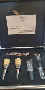 Laguiole Korkociąg Luxury Line Laguiole z akcesoriami Eleganckie pudełko 7