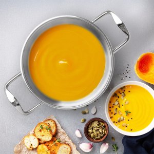 WMF Garnek stalowy z pokrywką VENICE 20 cm, 3 l 5