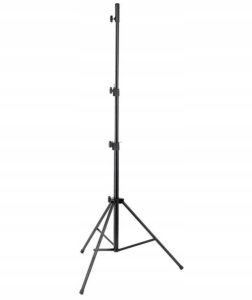 Stairville Zestaw Stairville CLB5 RGB WW Compact LED ze sterownikiem i statywem 6