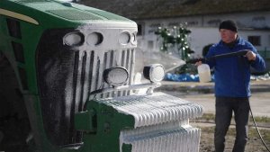 Tenzi TENZI TRAKTOR MYCIE Środek Do Mycia Maszyn Rolniczych 5L 8