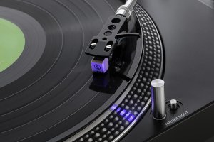 Gramofon Dual Dual DTJ 301.1 USB Gramofon z Przedwzmacniaczem System Magnetyczny 3