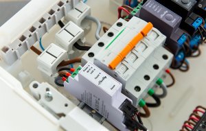 Shelly 3-kierunkowy miernik zużycia energii elektrycznej PRO 3EM 120A WiFi/Bluetooth/Matter 5