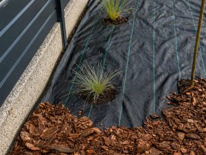 PrimeGarden Gruba agrowłóknina agrotkanina 70g 1x50m antchwastowa agrotkanina czarna 8