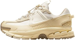 Nike Buty Nike AIR ZOOM VOMERO 5 (FV2295-101) 44 3