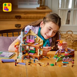 LEGO Friends Jesienna leśna chatka (42705) 6