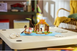 LEGO Disney Vaiana 2 Wiejska chatka i łódź (43282) 9
