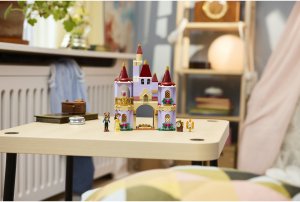 LEGO Disney Zaczarowany zamek Pięknej i Bestii (43289) 9