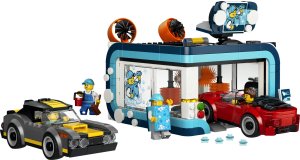 LEGO City Automatyczna myjnia samochodowa (60497) 8