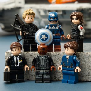 LEGO Marvel Lotniskowiec T.A.R.C.Z.Y. (76354) 5
