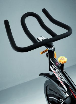 Rower stacjonarny BH Fitness Duke H920 mechaniczny indoor cycling 2