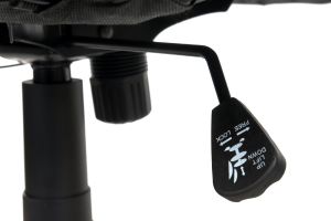 Krzesło biurowe CALVIANO Fotel biurowy MANAGER z masażem - czarny 4