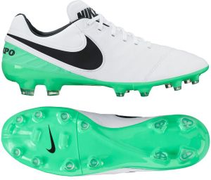 Nike Buty piłkarskie Tiempo Legacy II FG biało-zielone r. 41 (819218 103) 1