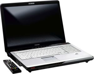 Laptop Toshiba Satellite X200-252 PSPB9E-05N01RPL 2