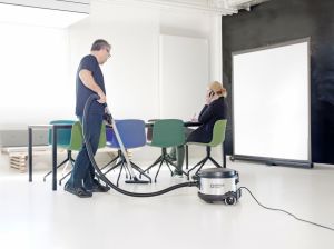 Odkurzacz przemysłowy Nilfisk VP 930 ECO HEPA EU 4