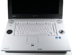 Laptop Toshiba Qosmio G40-12S PQG40E-02Y02HPL 2