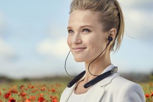 Słuchawki Sony WI-1000X Czarne (WI1000XB.CE7) 7