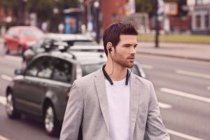 Słuchawki Sony WI-1000X Czarne (WI1000XB.CE7) 8