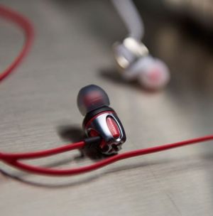 Słuchawki Cresyn Phiaton C465S czerwone 2