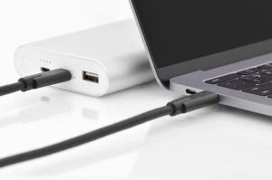 Kabel USB Digitus USB-C - USB-C 1 m Czarny (AK-300139-010-S) 3
